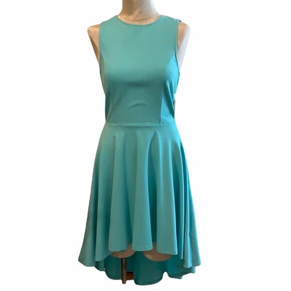 Medium Aura dress  - Picture 1 of 7